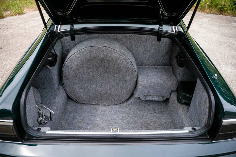 Image 14/45 de Jaguar XJRS 6.0 (1993)