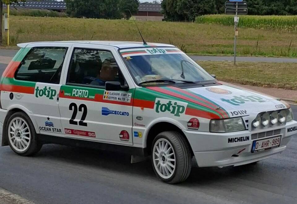 Bild 3/5 von FIAT Uno 1.4 i.e. (1992)