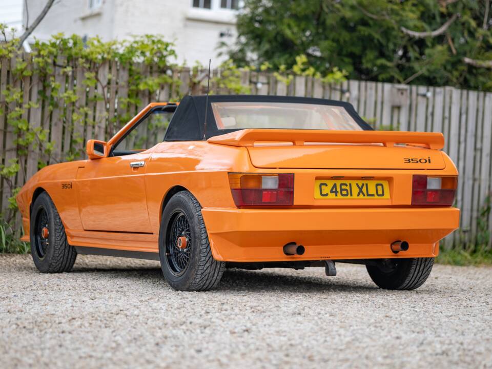 Image 3/50 of TVR Tasmin Series 1 (1985)