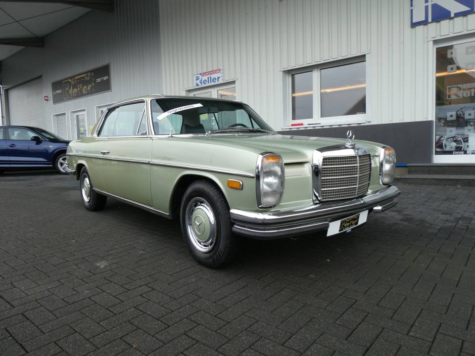 Image 1/28 of Mercedes-Benz 280 CE (1973)