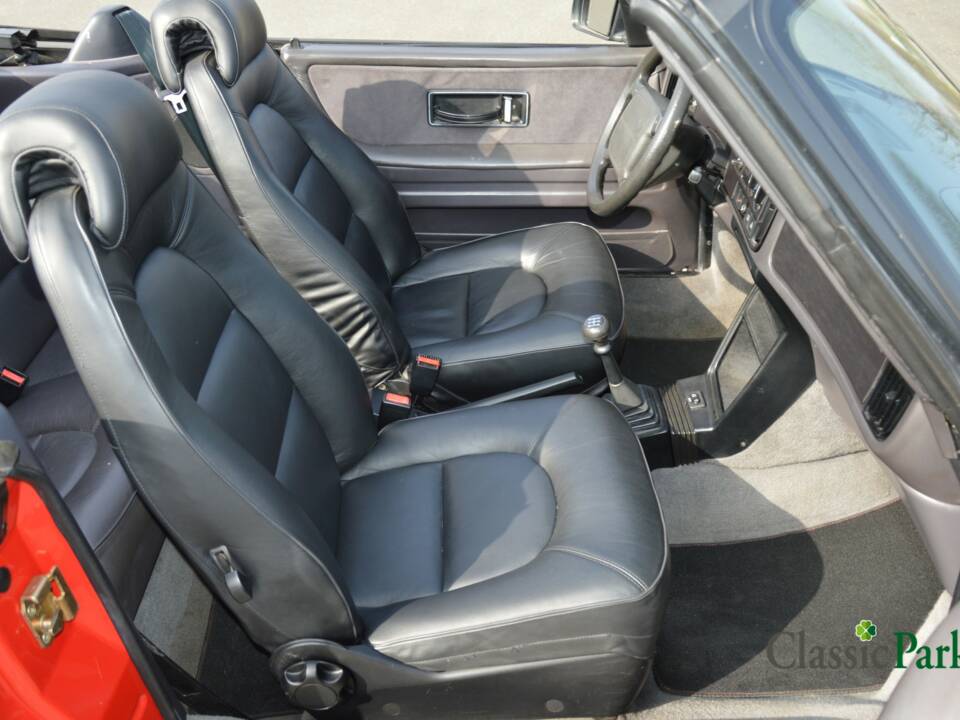 Bild 31/50 von Saab 900 2.0i 16V (1993)