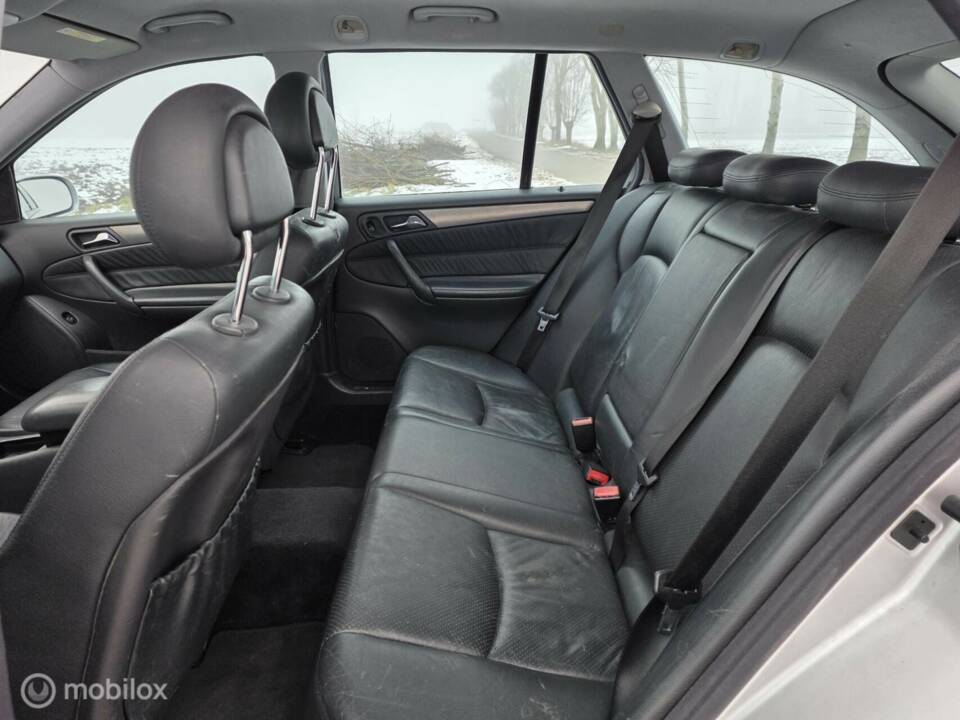 Bild 19/39 von Mercedes-Benz C 180 Kompressor T (2002)