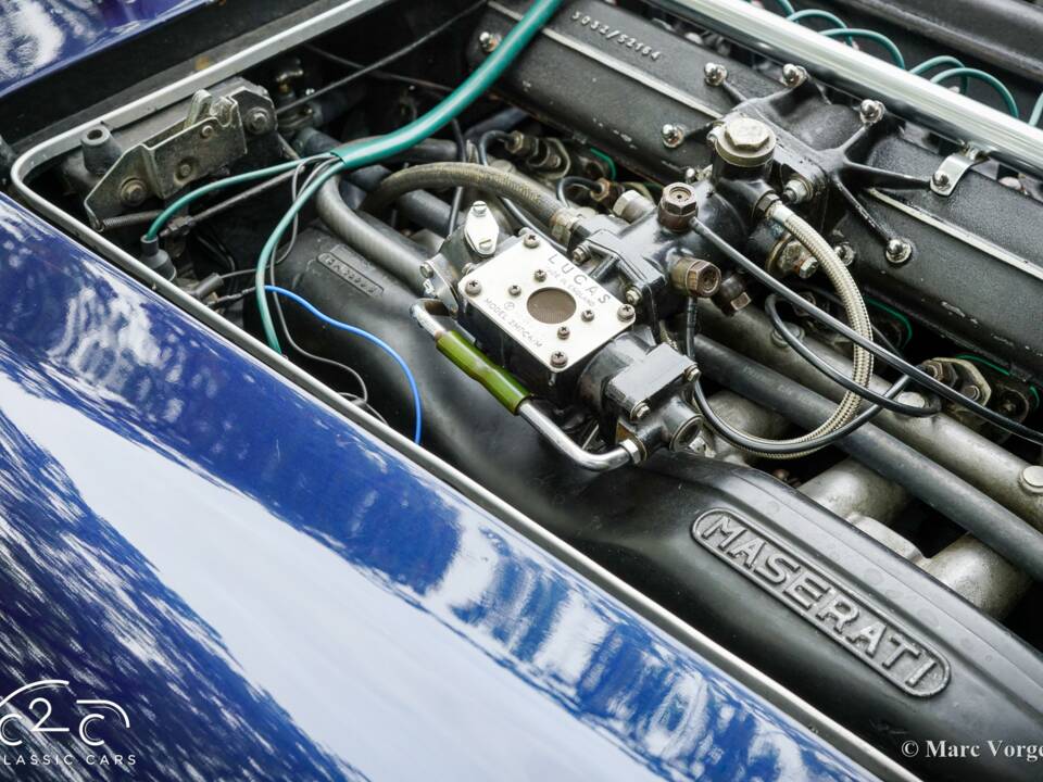 Image 23/63 of Maserati Mistral 4000 (1966)