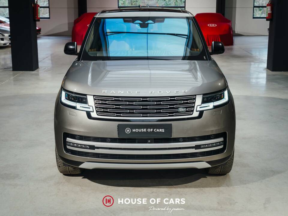 Image 3/25 of Land Rover Range Rover D350 (2022)