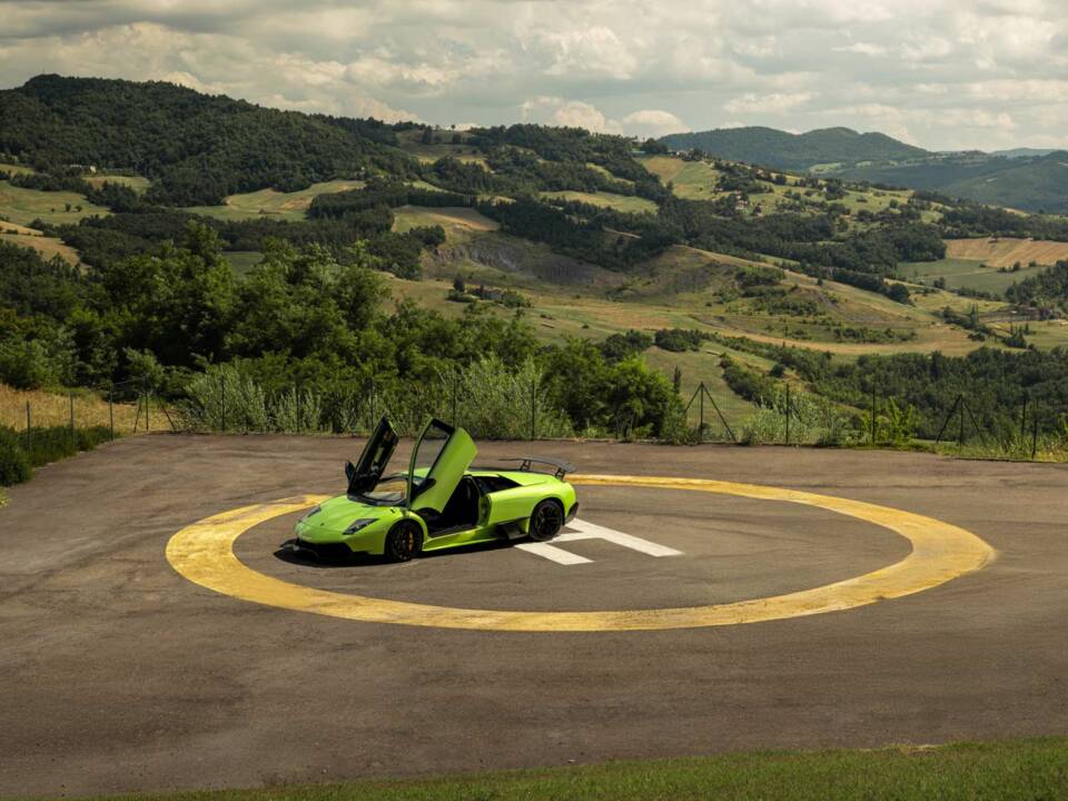 Image 10/25 de Lamborghini Murciélago LP670-4 SV (2009)