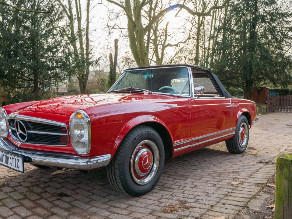 Afbeelding 39/50 van Mercedes-Benz 230 SL (1966)