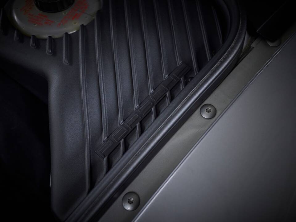 Image 65/100 of Porsche Boxster S "50 Jahre 550 Spyder" (2004)