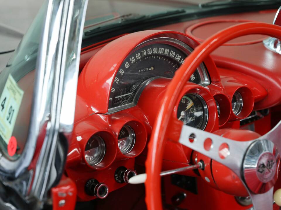 Image 29/50 de Chevrolet Corvette (1959)