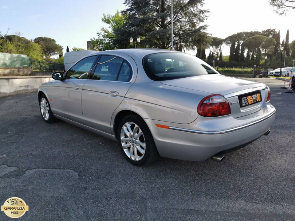 Image 3/47 de Jaguar S-Type 2.5 V6 (2005)
