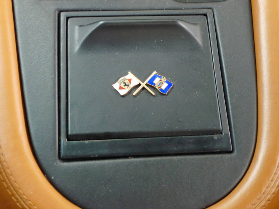 Image 3/41 of Ferrari 550 Maranello (2000)