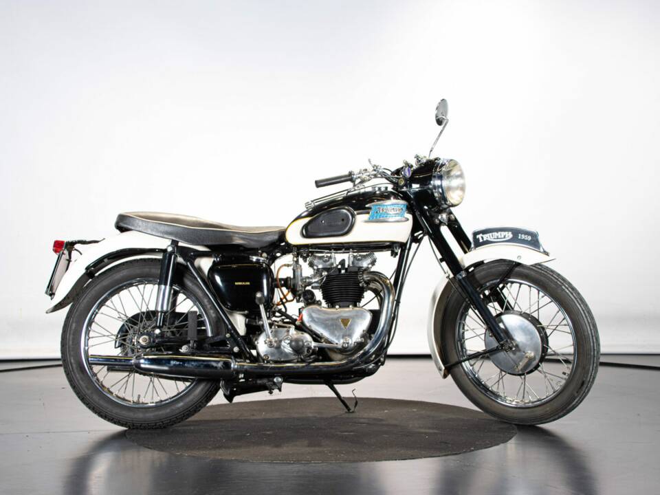 Image 5/50 of Triumph 6T Thunderbird (1959)