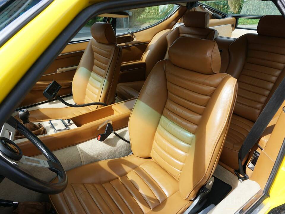 Bild 46/64 von Lamborghini Espada 400 GT (1973)