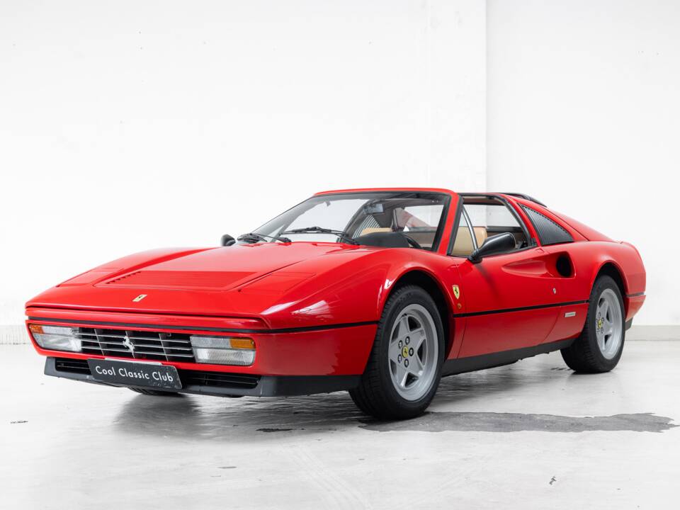 Bild 1/40 von Ferrari 328 GTS (1986)
