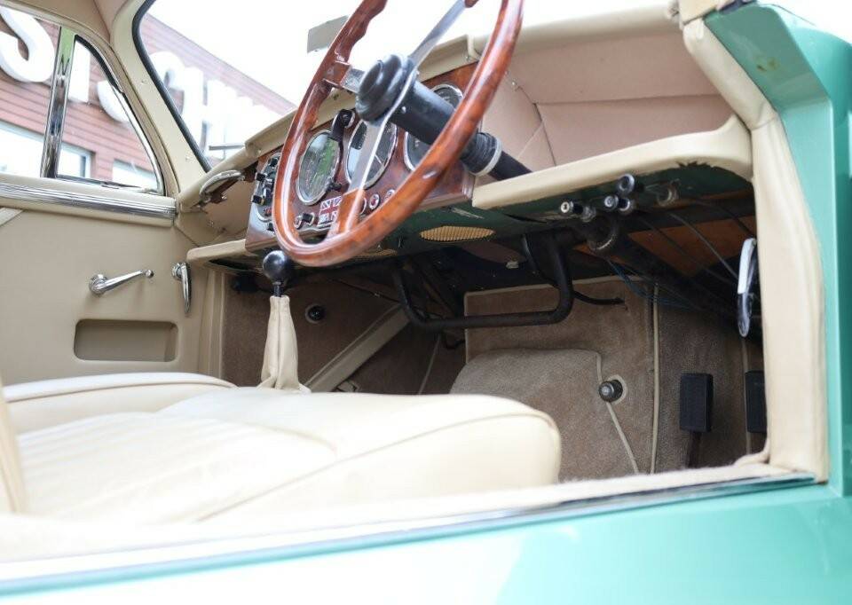 Bild 24/36 von Aston Martin DB 2&#x2F;4 Mk I (1954)
