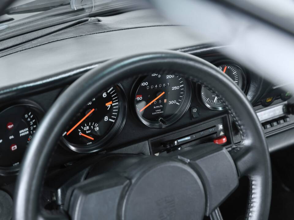Bild 38/50 von Porsche 911 Turbo 3.3 (1981)