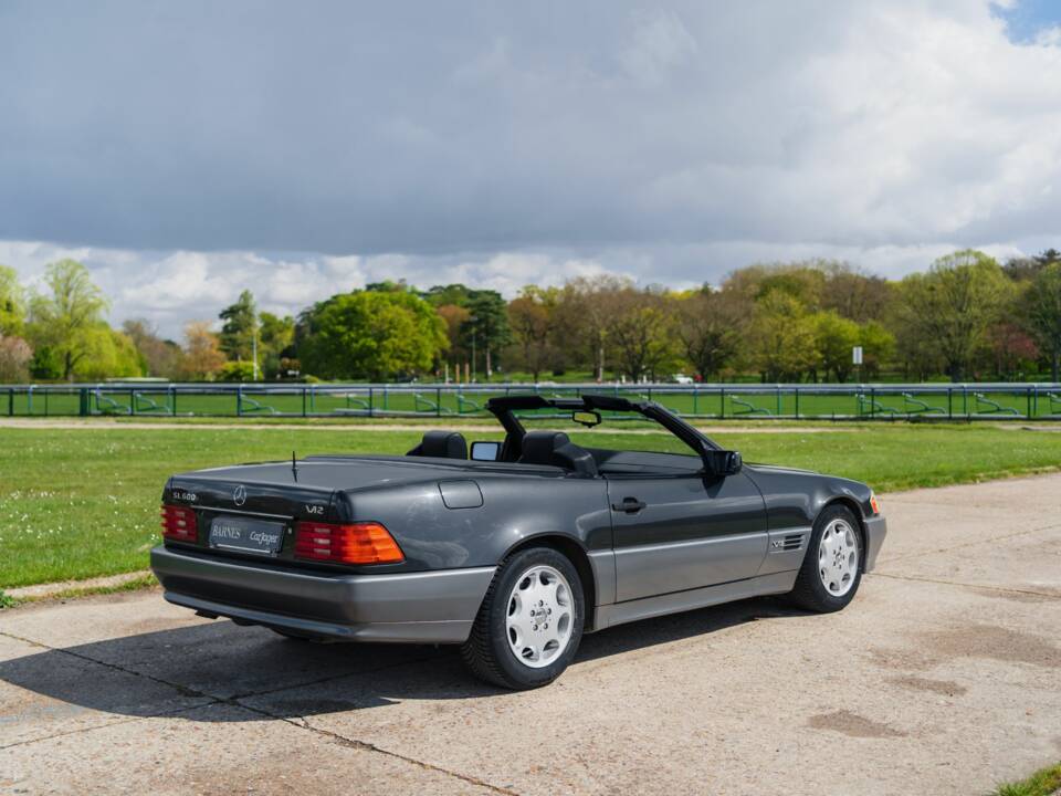 Image 4/20 de Mercedes-Benz SL 600 (1995)