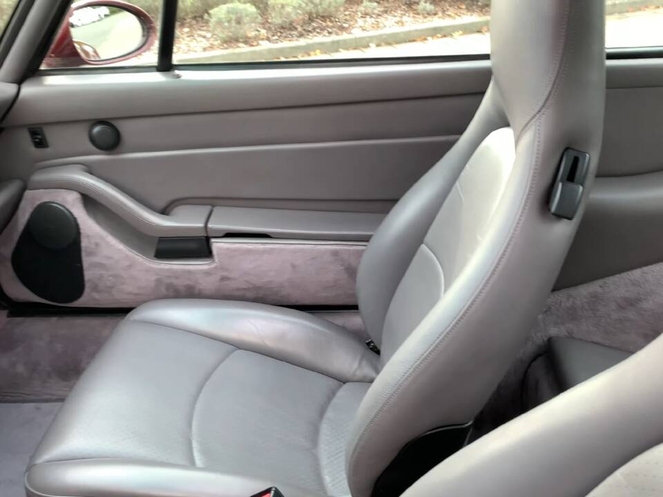Bild 7/18 von Porsche 911 Carrera 4S (1996)