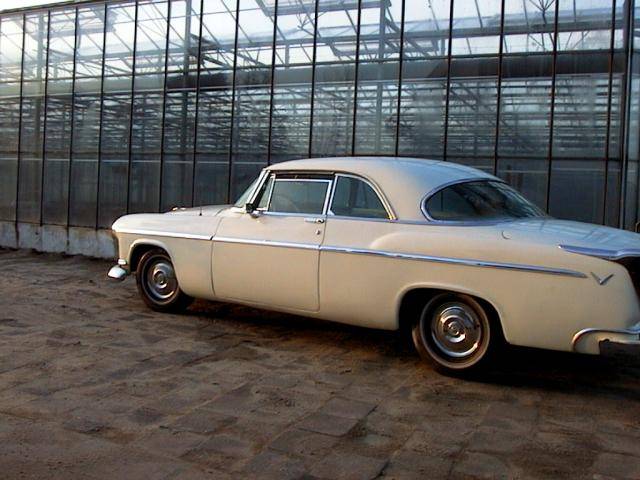 Image 35/38 of Chrysler Windsor Nassau (1955)