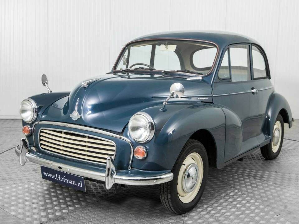 Image 17/50 of Morris Minor 1000 (1967)