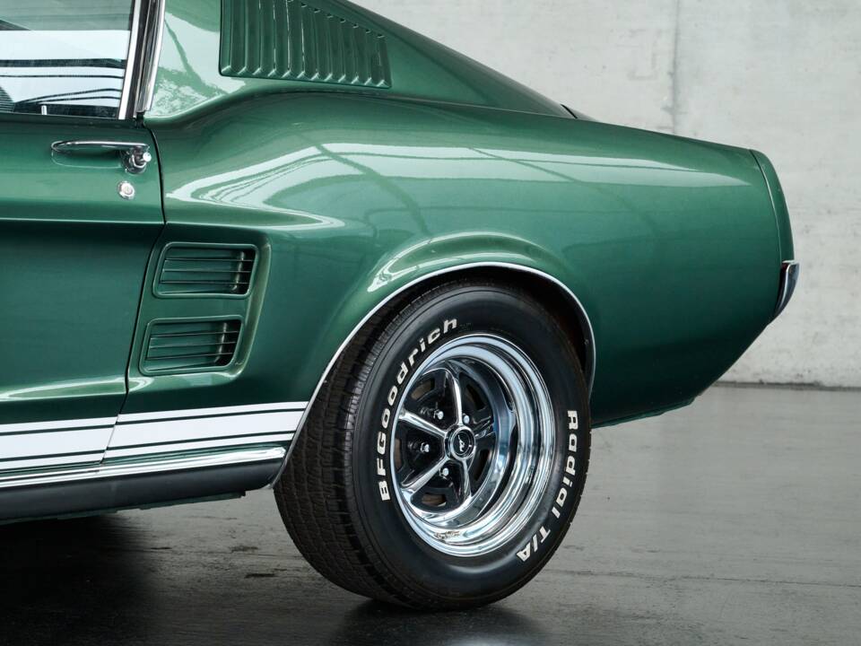 Image 9/50 of Ford Mustang 390 GTA (1967)