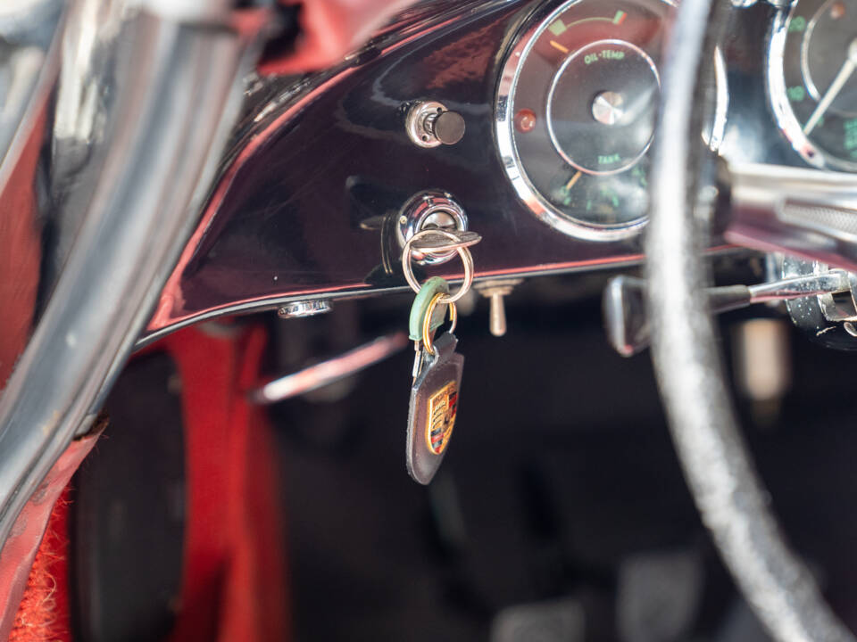 Image 22/24 of Porsche 356 B 1600 (1961)
