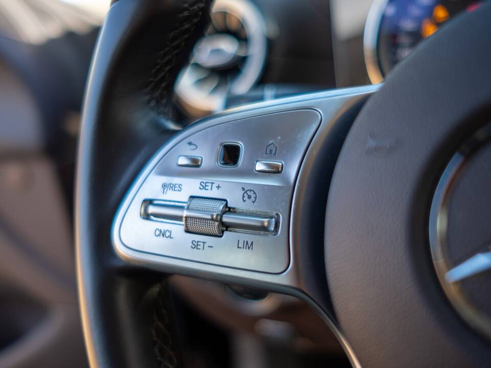 Image 78/85 of Mercedes-Benz CLS 450 4MATIC (2018)