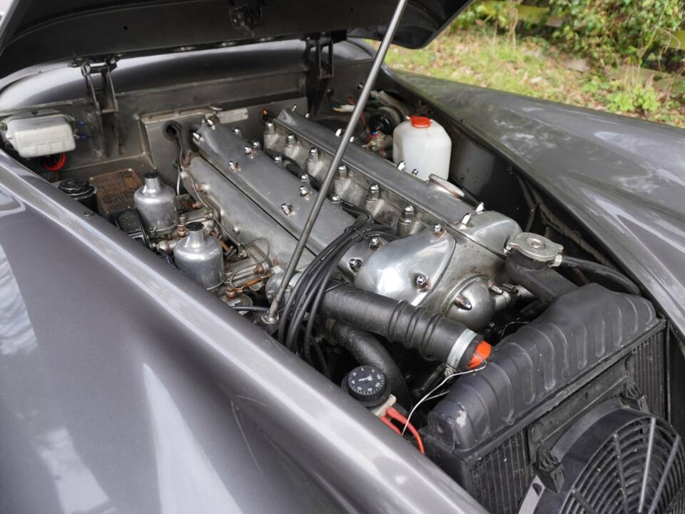 Bild 16/19 von Jaguar XK 140 FHC (1956)