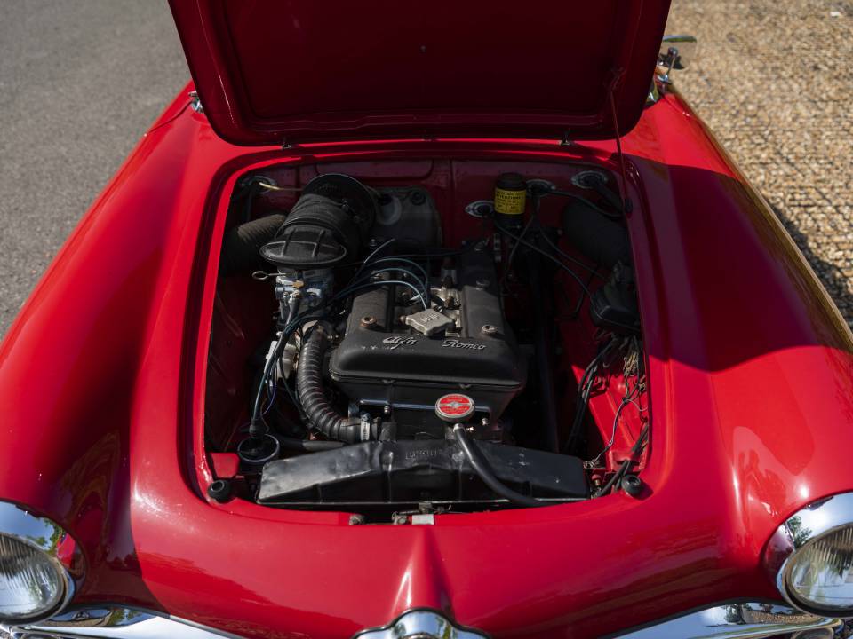 Image 32/34 of Alfa Romeo Giulietta Spider (1960)