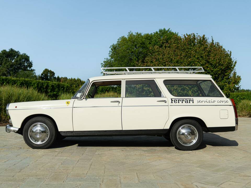 Immagine 5/50 di Peugeot 404 Familiale (1965)