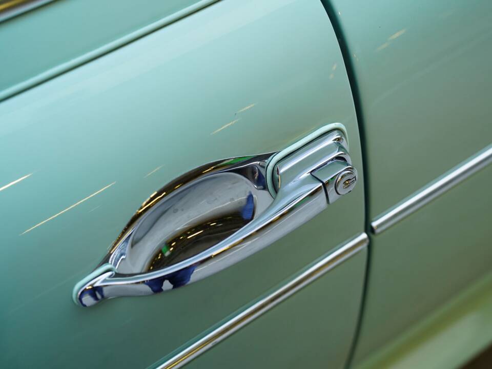 Image 61/83 of Borgward Isabella (1959)