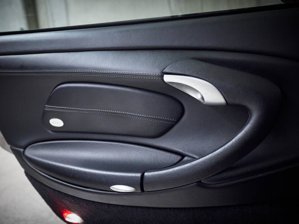 Image 80/98 of Porsche 911 Turbo (2000)