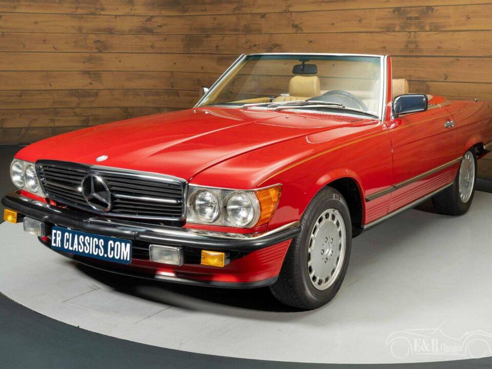 Bild 4/19 von Mercedes-Benz 560 SL (1988)