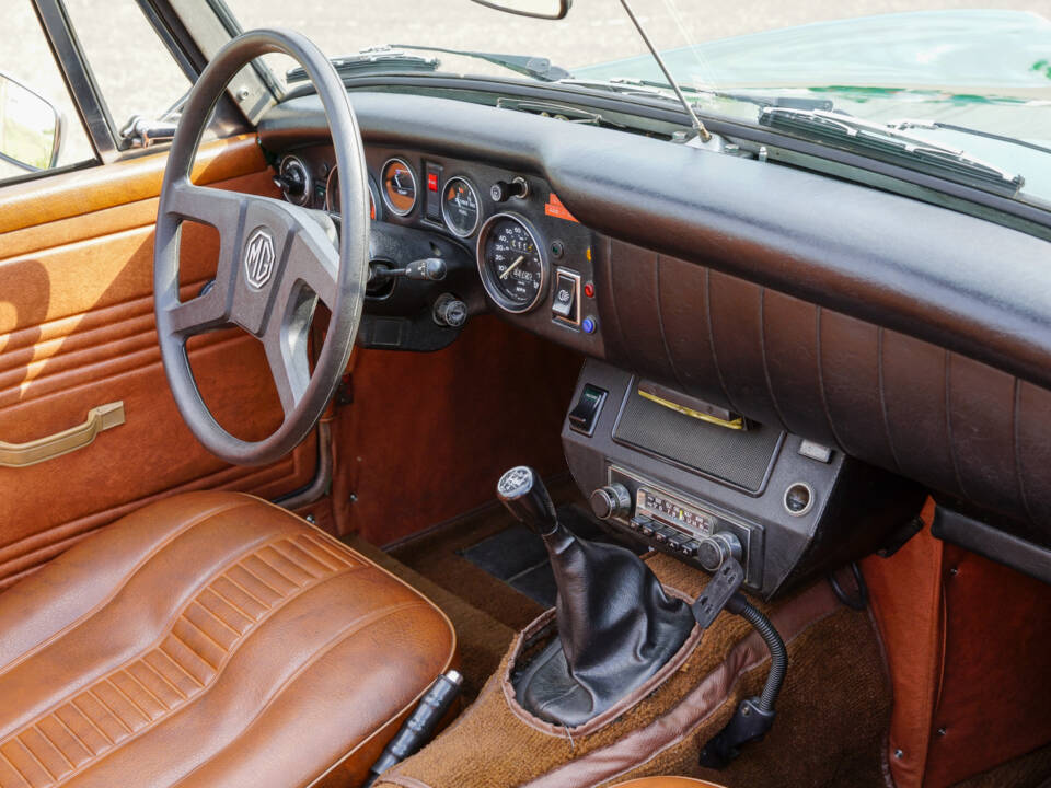 Bild 22/74 von MG Midget 1500 (1978)