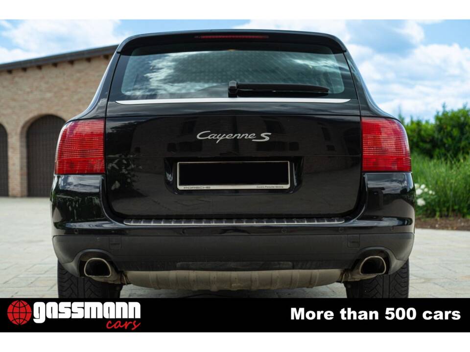 Image 8/15 de Porsche Cayenne S (2003)