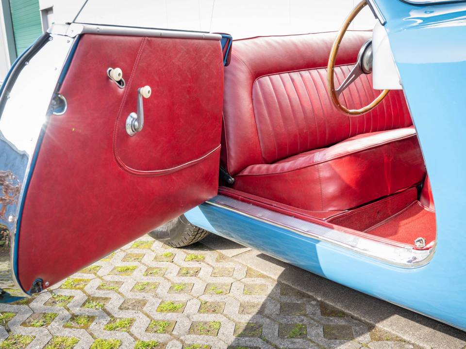 Image 39/50 of Pegaso Z-102 (1955)