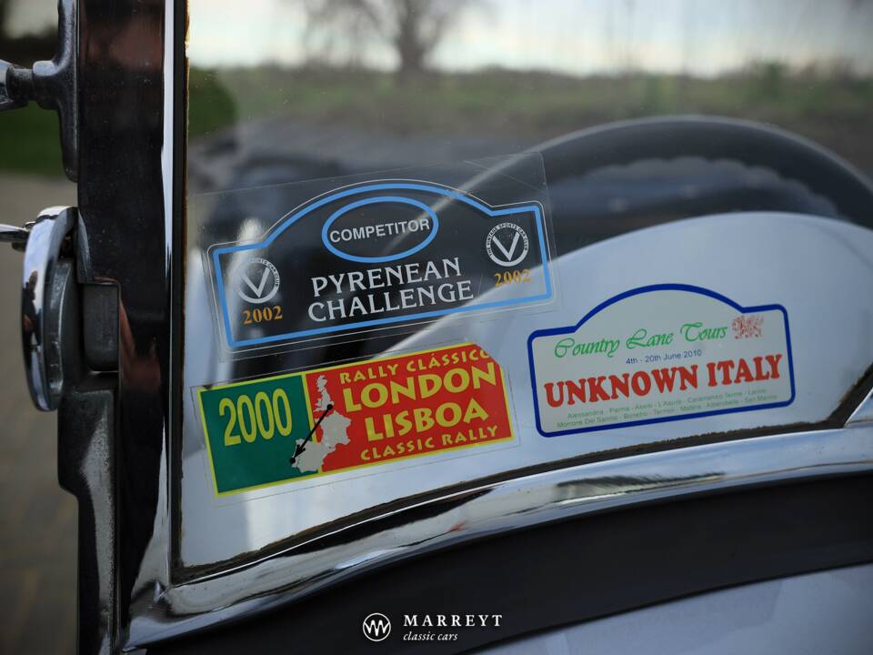 Image 11/22 of AC Six 16/80 (1936)