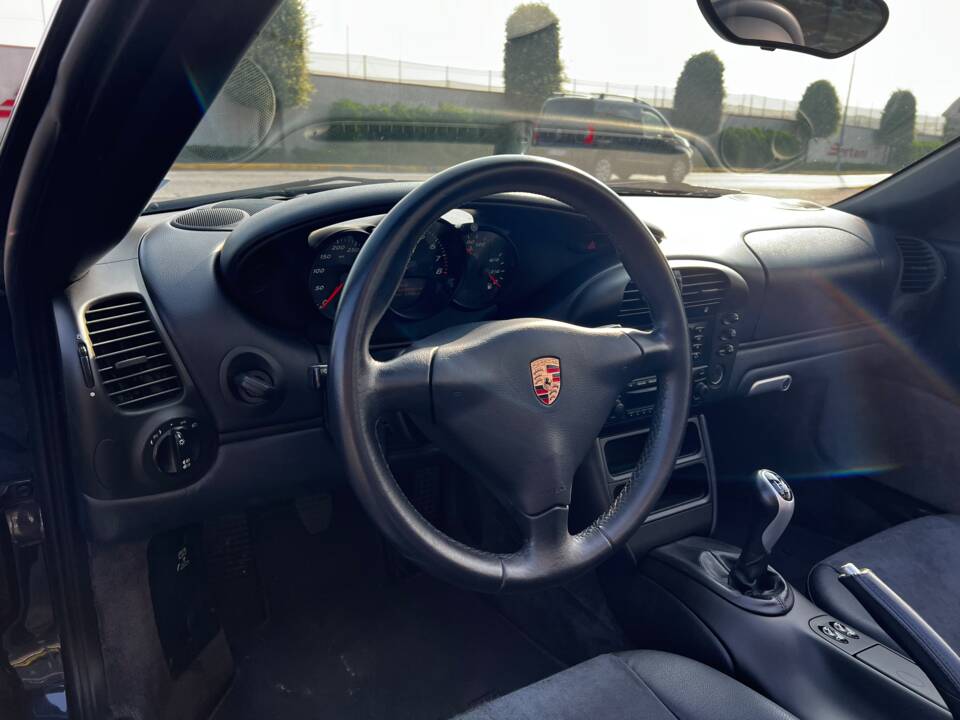 Image 9/15 of Porsche Boxster (2004)