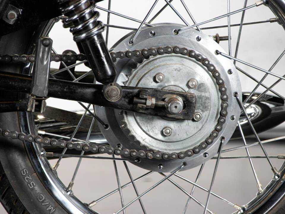 Immagine 13/50 di Cagiva DUMMY (1970)