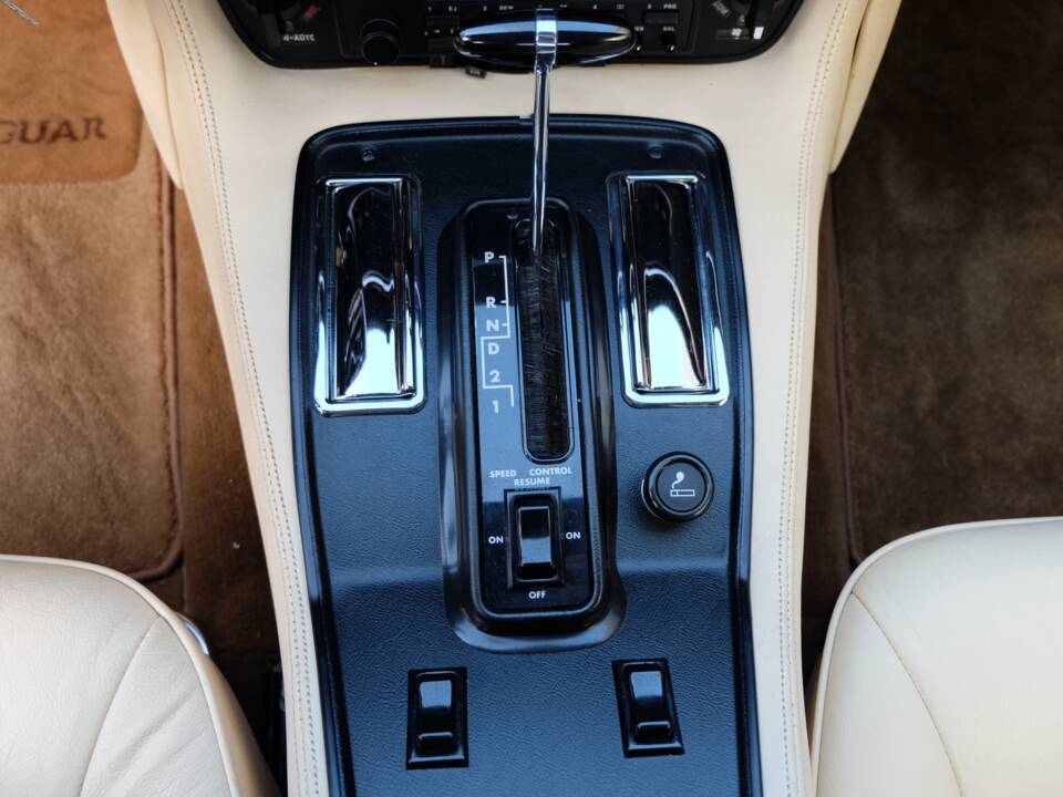 Imagen 29/91 de Jaguar XJ-SC V12 (1986)