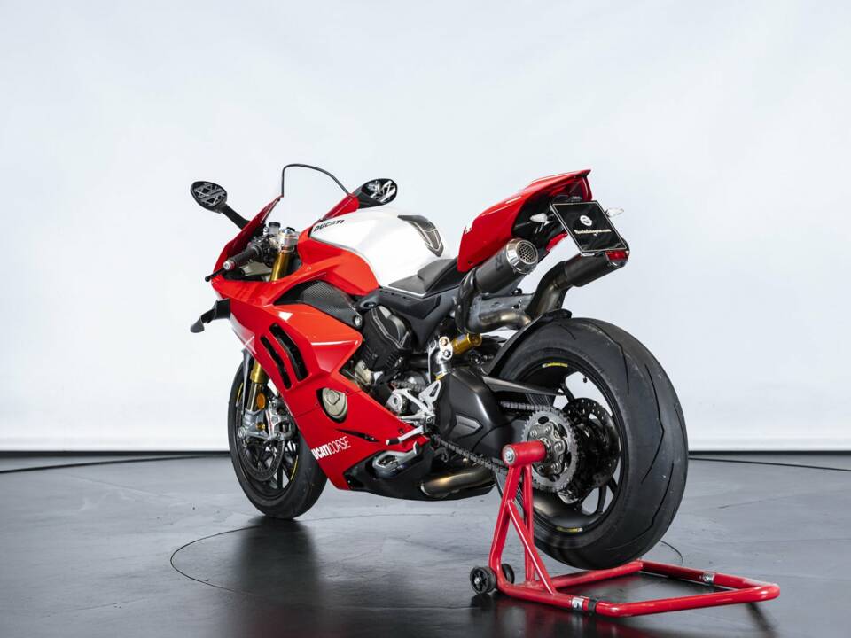 Afbeelding 2/40 van Ducati DUMMY (2019)