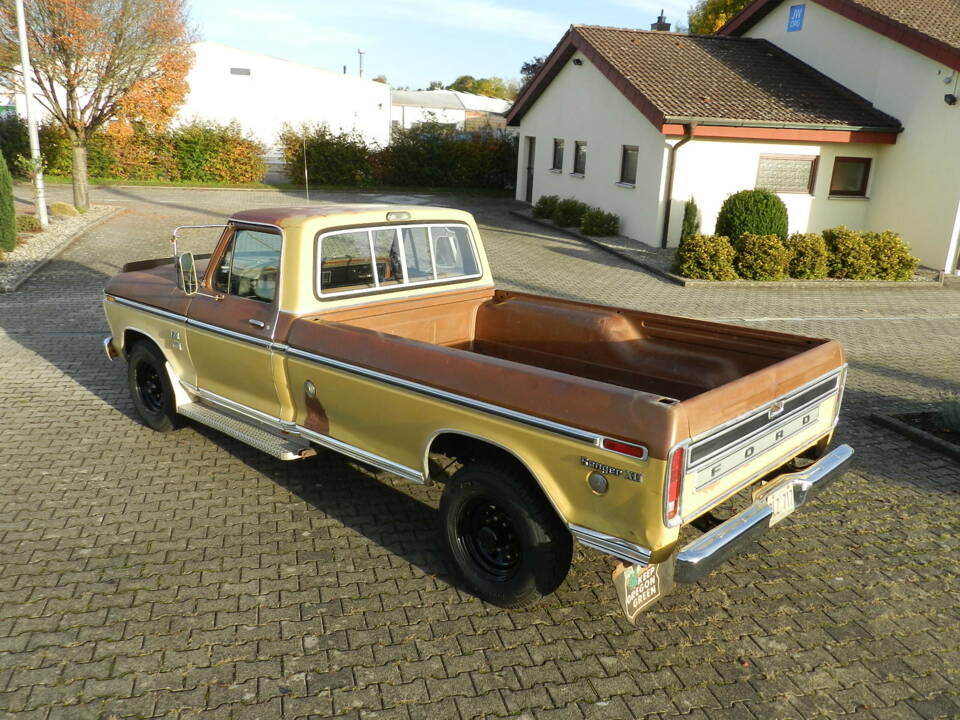 Bild 27/67 von Ford F-350 (1973)