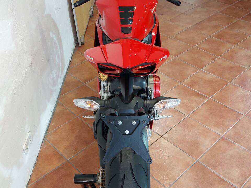 Image 15/30 of Ducati DUMMY (2012)