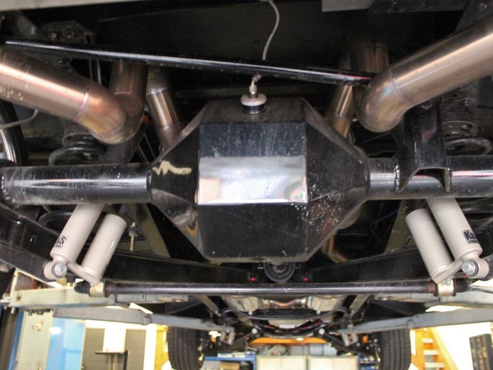Immagine 25/30 di Chevrolet Suburban (1970)