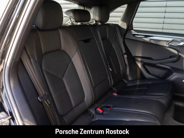 Image 24/31 de Porsche Macan S (2020)