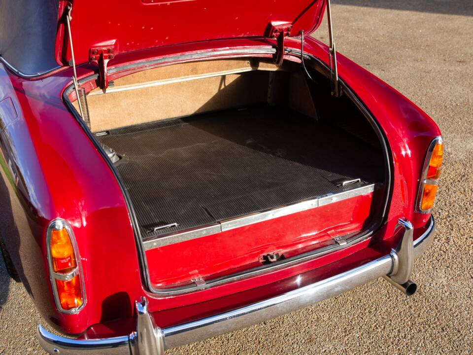 Bild 68/83 von Aston Martin DB 2/4 Mk III (1959)