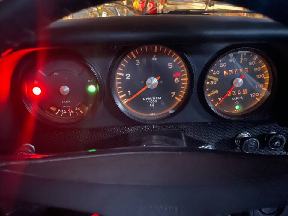 Original Tacho mit Miles - dem Ursprung entsprechend