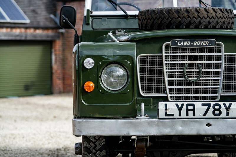 Afbeelding 16/50 van Land Rover 109 (1983)