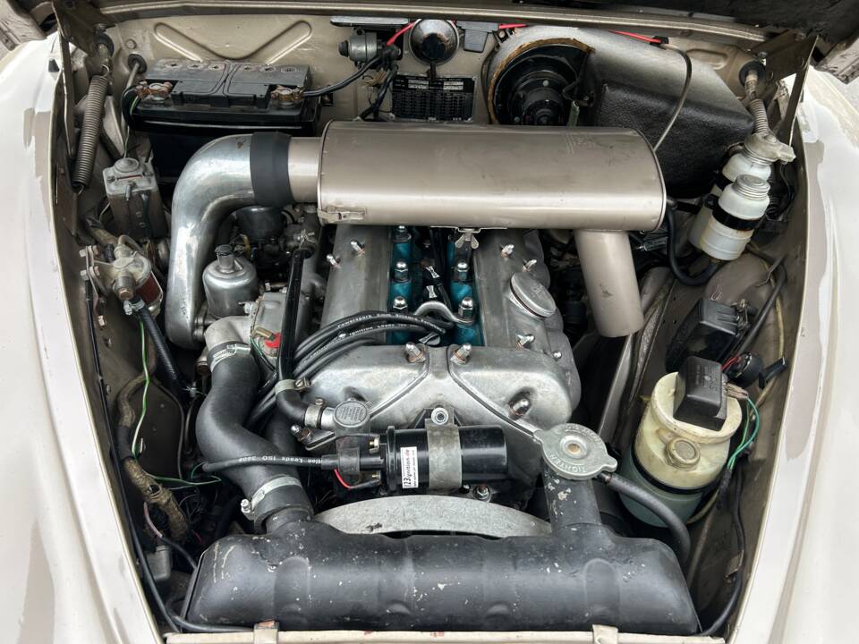 Image 24/27 de Jaguar S-Type 3.8 (1965)