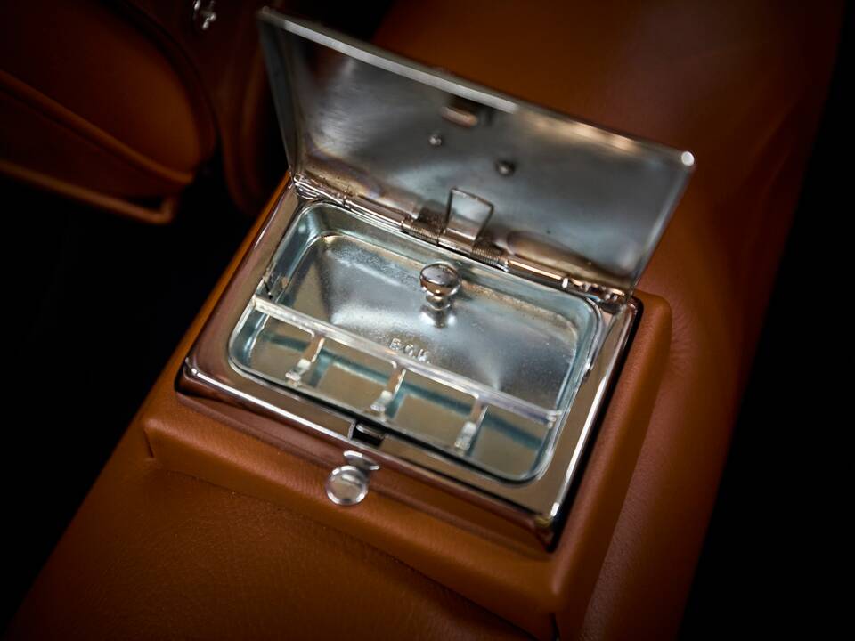 Imagen 63/90 de Ferrari 250 GT 2+2 (1963)