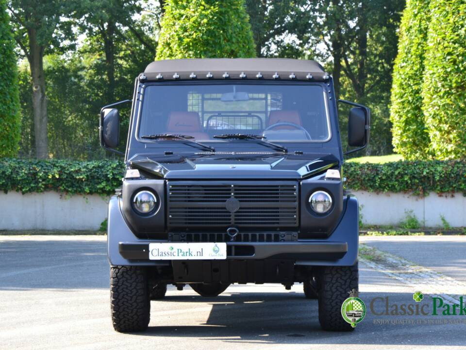 Immagine 16/49 di Mercedes-Benz 230 GE (lang) (1991)